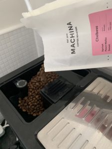 Machina Chelbesa beans loaded into Eletta hopper